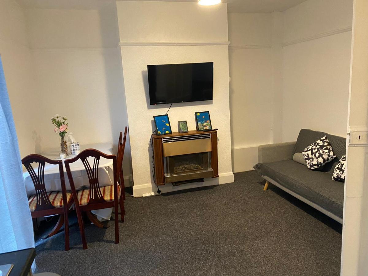 Room 2 Peaceful Stay Near Derby City Centre Exterior photo
